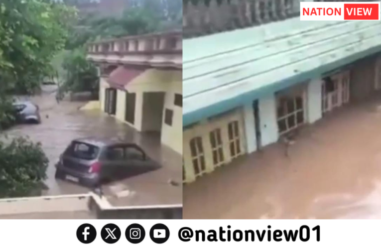 हिमाचल प्रदेश: कांगड़ा के इंदौरा में भारी बारिश से बाढ़ जैसे हालात, घरों में घुसा पानी, लोग छतों पर शरण लेने को मजबूर